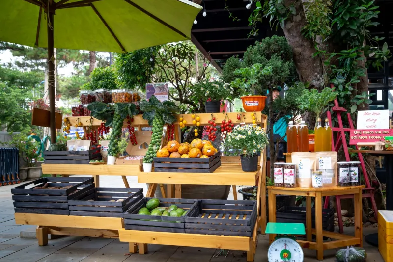 Farmers Market vs. Supermarket: We Tested the Produce So You Don't Have To